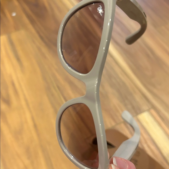 Ray-Ban Meta Skyler smart Sunglasses no scratches lens Gradient Cinnamon Pink - Picture 9 of 16